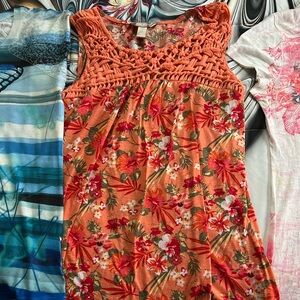 Three women’s tops size large all in great condition